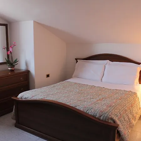 Anna Rita Bed & Breakfast Moie